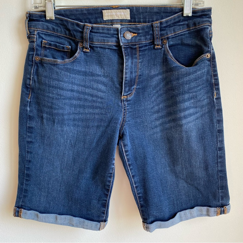 4/$20 Banana Republic Bermuda Jean Shorts Roll Cuff